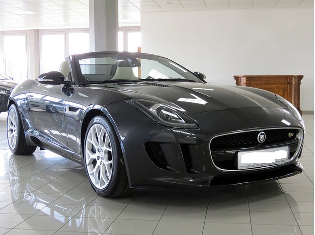 LHD JAGUAR F TYPE